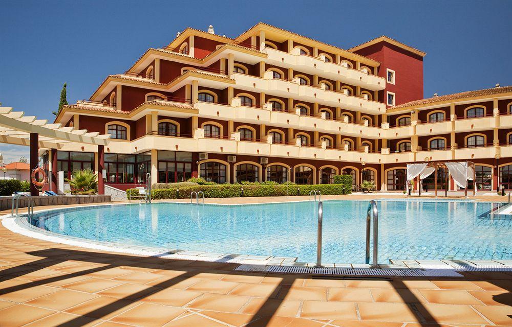 Ilunion Golf Badajoz Otel Dış mekan fotoğraf