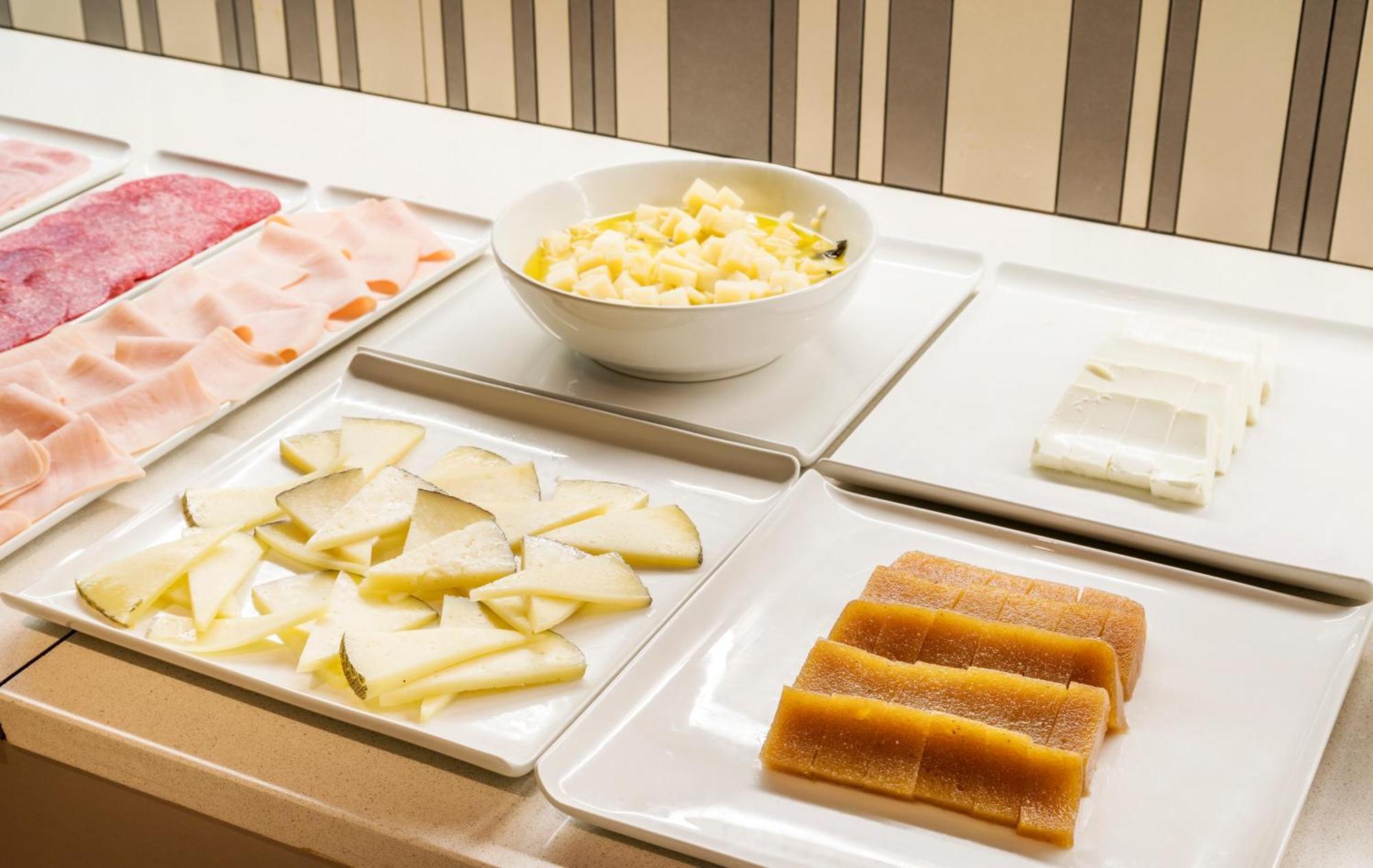 Ilunion Golf Badajoz Otel Dış mekan fotoğraf