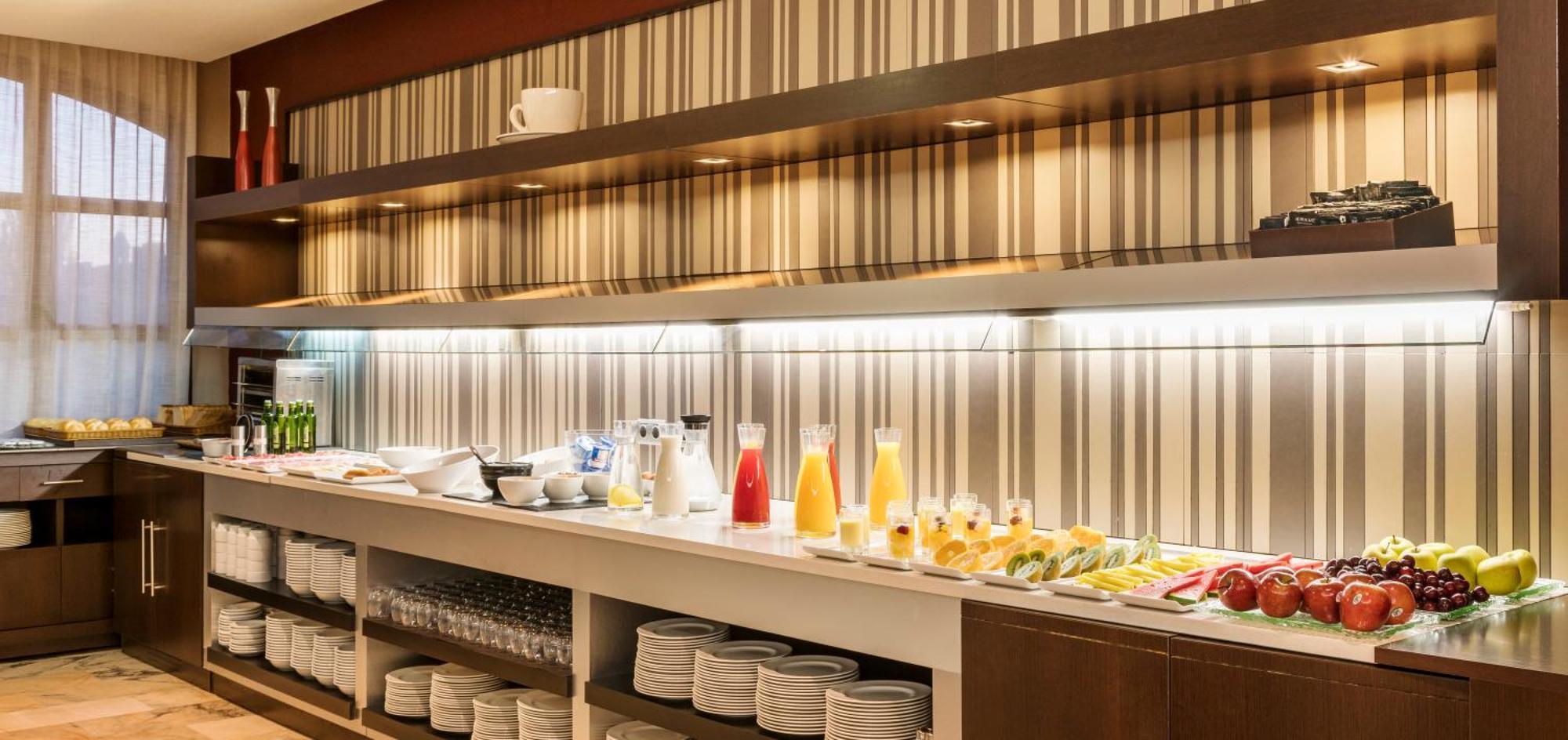 Ilunion Golf Badajoz Otel Dış mekan fotoğraf